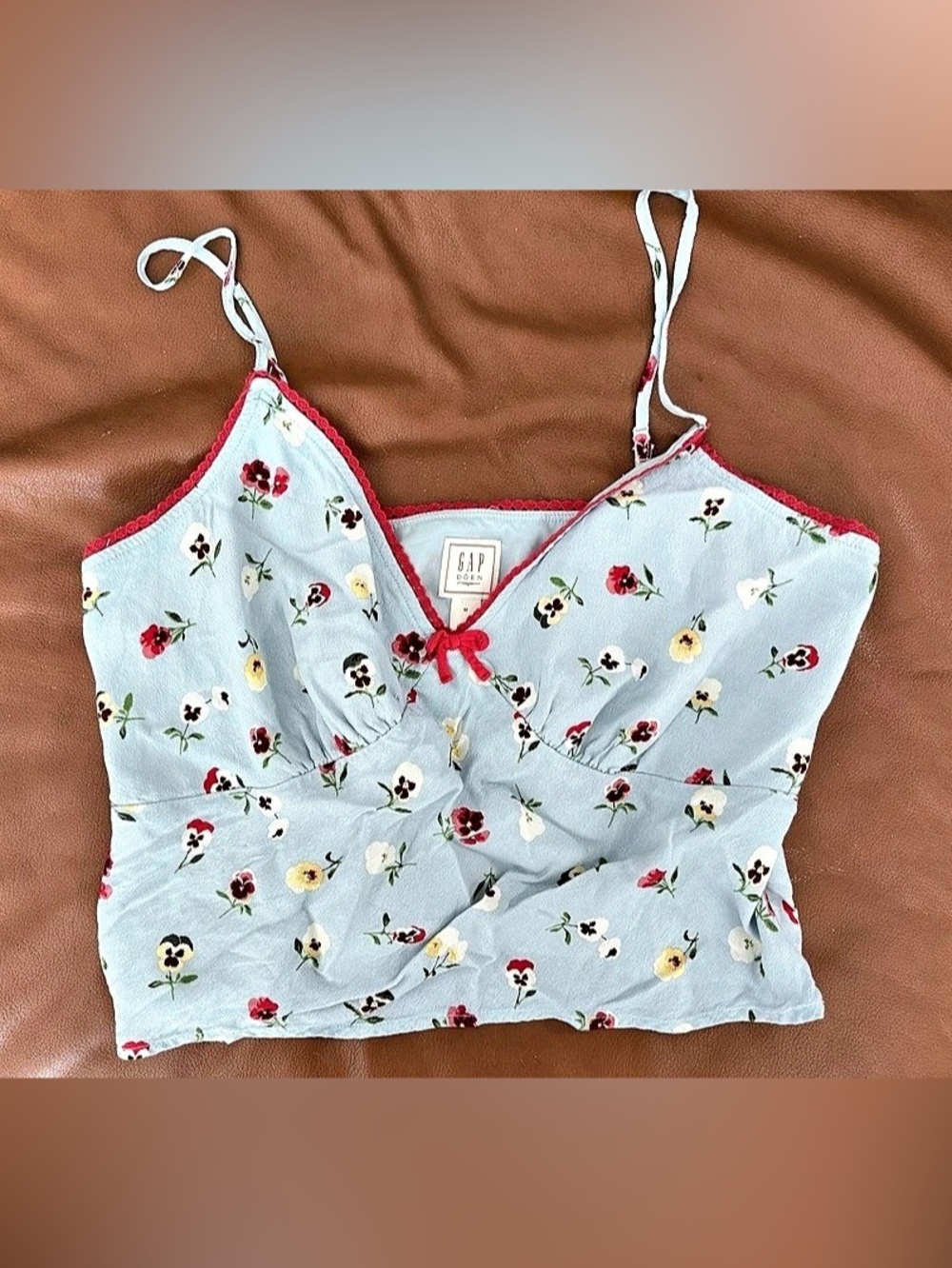 Gap x Dôen Cropped Floral Cami Blue & Red